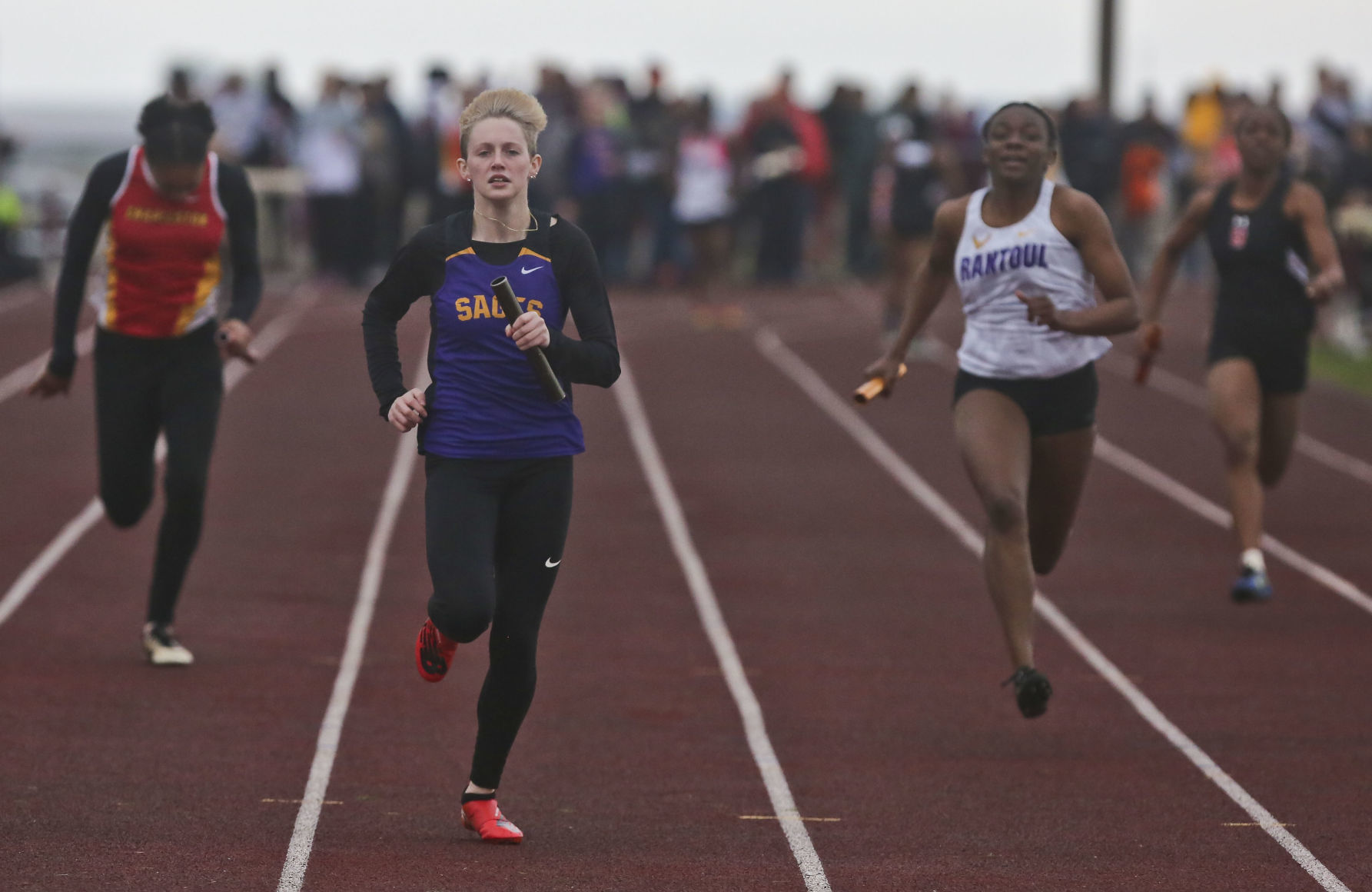Class 2A Tolono Sectional 52 5.09.19.JPG